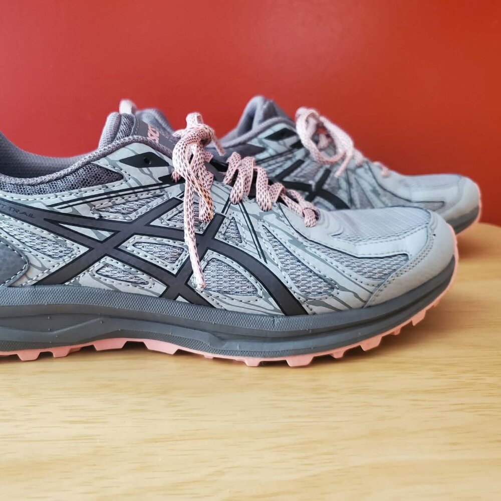 ASICS Gray & Pink - Picture 8 of 11